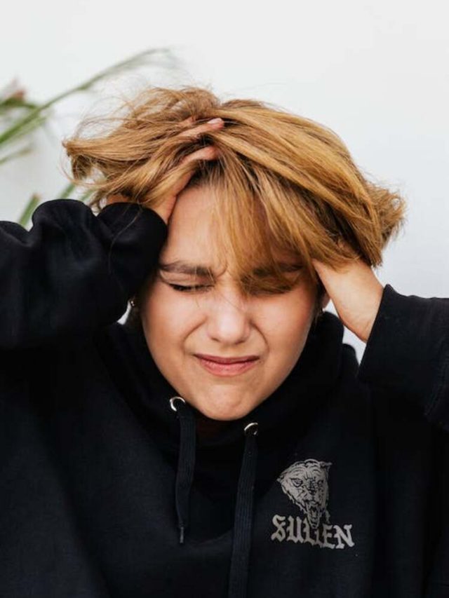 Spotting The 15 Signs Of An Anxiety Attack: A Quick Guide